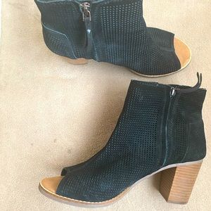 Toms open toe bootie